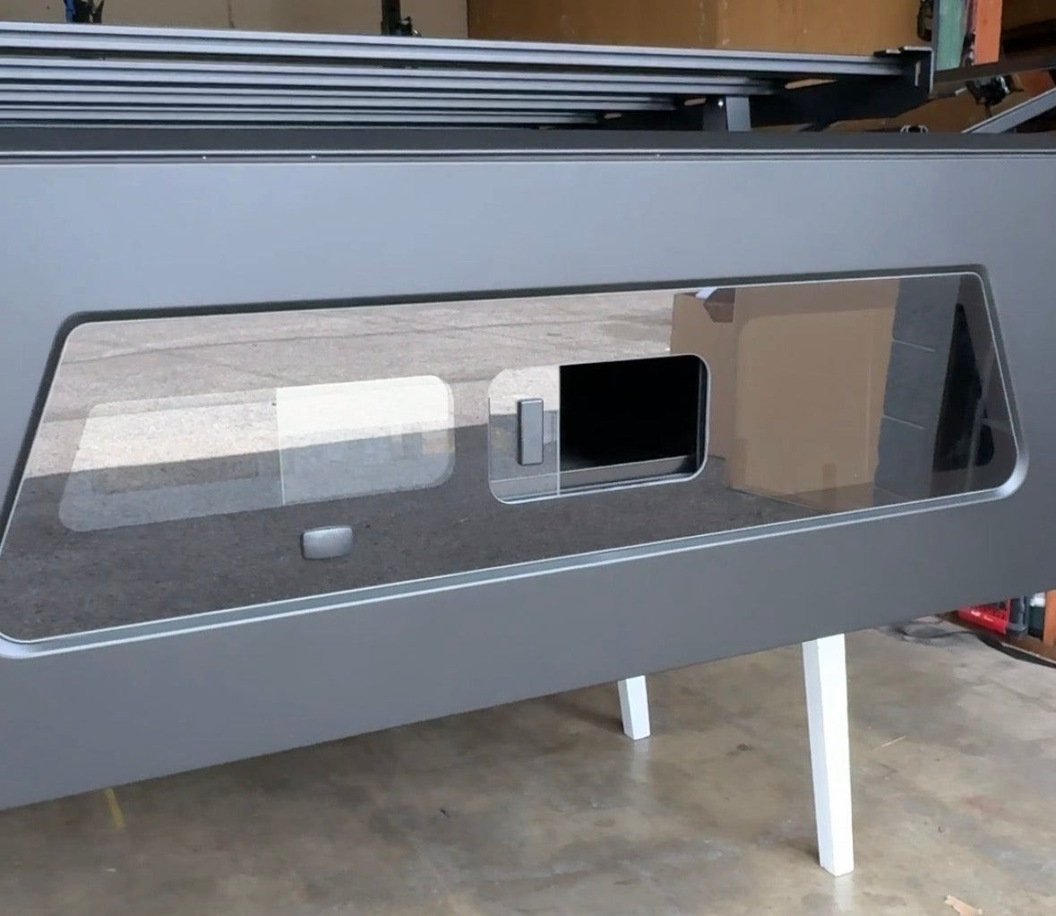 Blade Sliding Cab Window